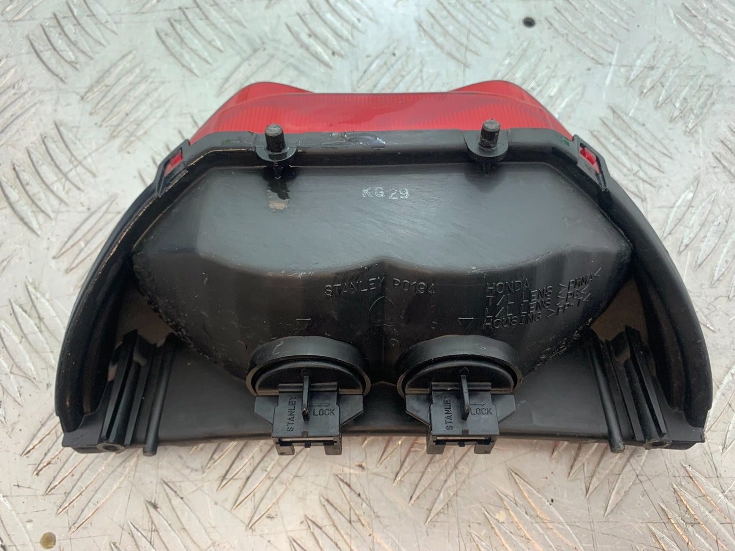 HONDA CBR600 CBR 600 FX FY REAR LIGHT  YEAR 1999-2000 (CMB1287)