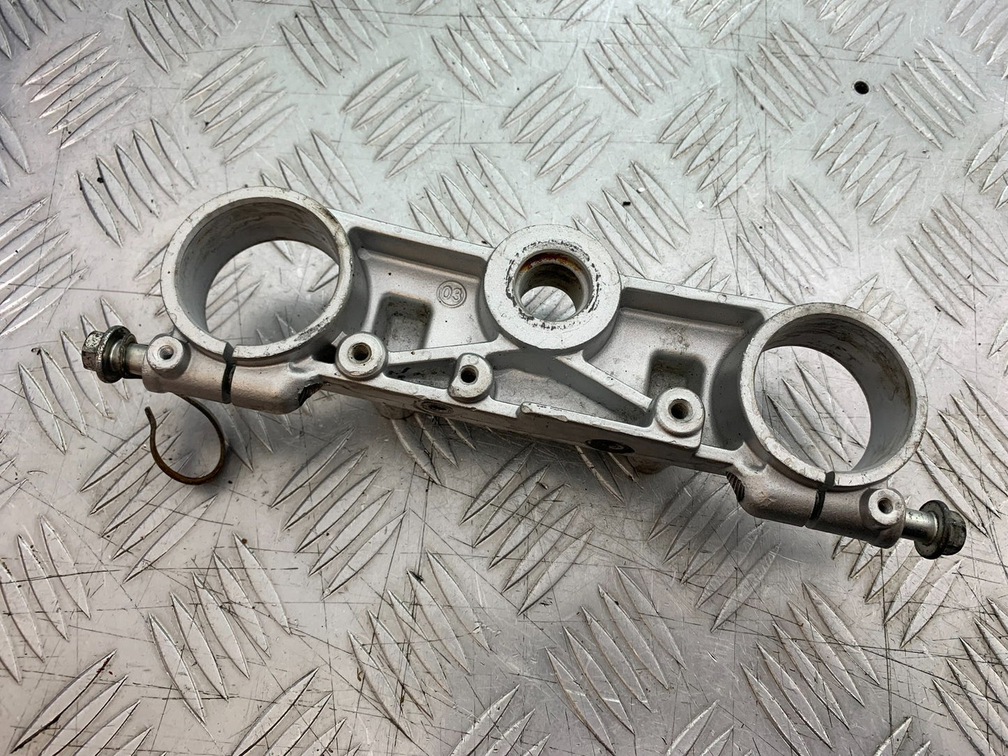 QINGQI QM125 GY-2B TOP YOKE   YEAR 2016 (CMB1228)