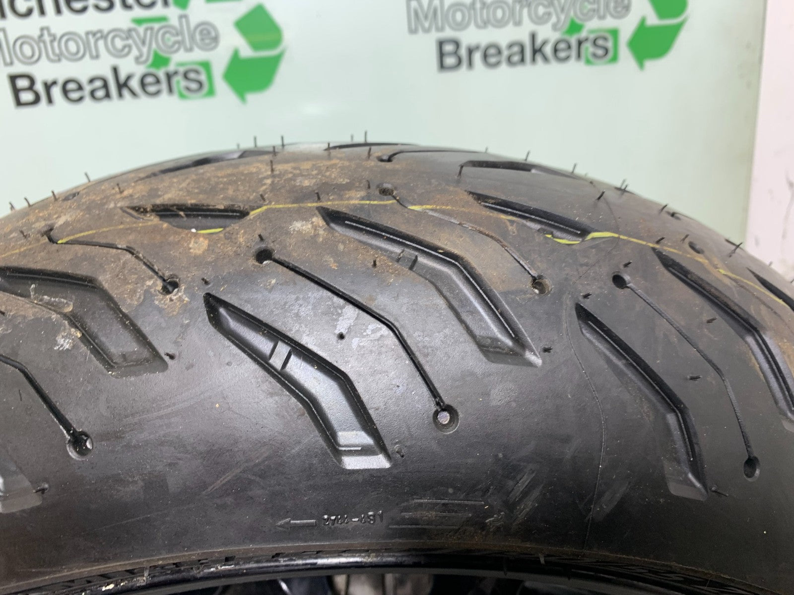 KAWASAKI ZX10R ZX10 R REAR WHEEL (NEW TYRE)  2008-2010 (CMB1301)
