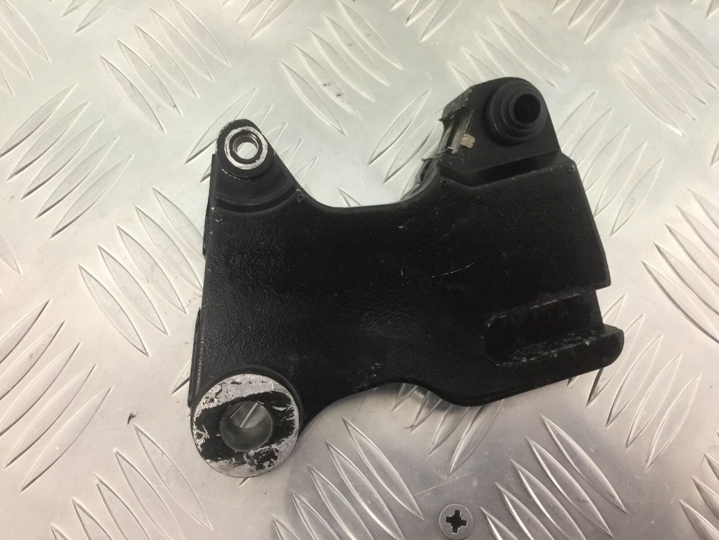 SINNIS TERRAIN 125 REAR CALIPER BRACKET  YEAR 2020 (STOCK 921)