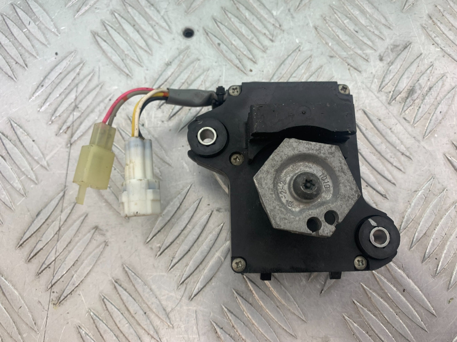 KAWASAKI ZX6R SERVO MOTOR   YEAR 2009-2012 (CMB1136)