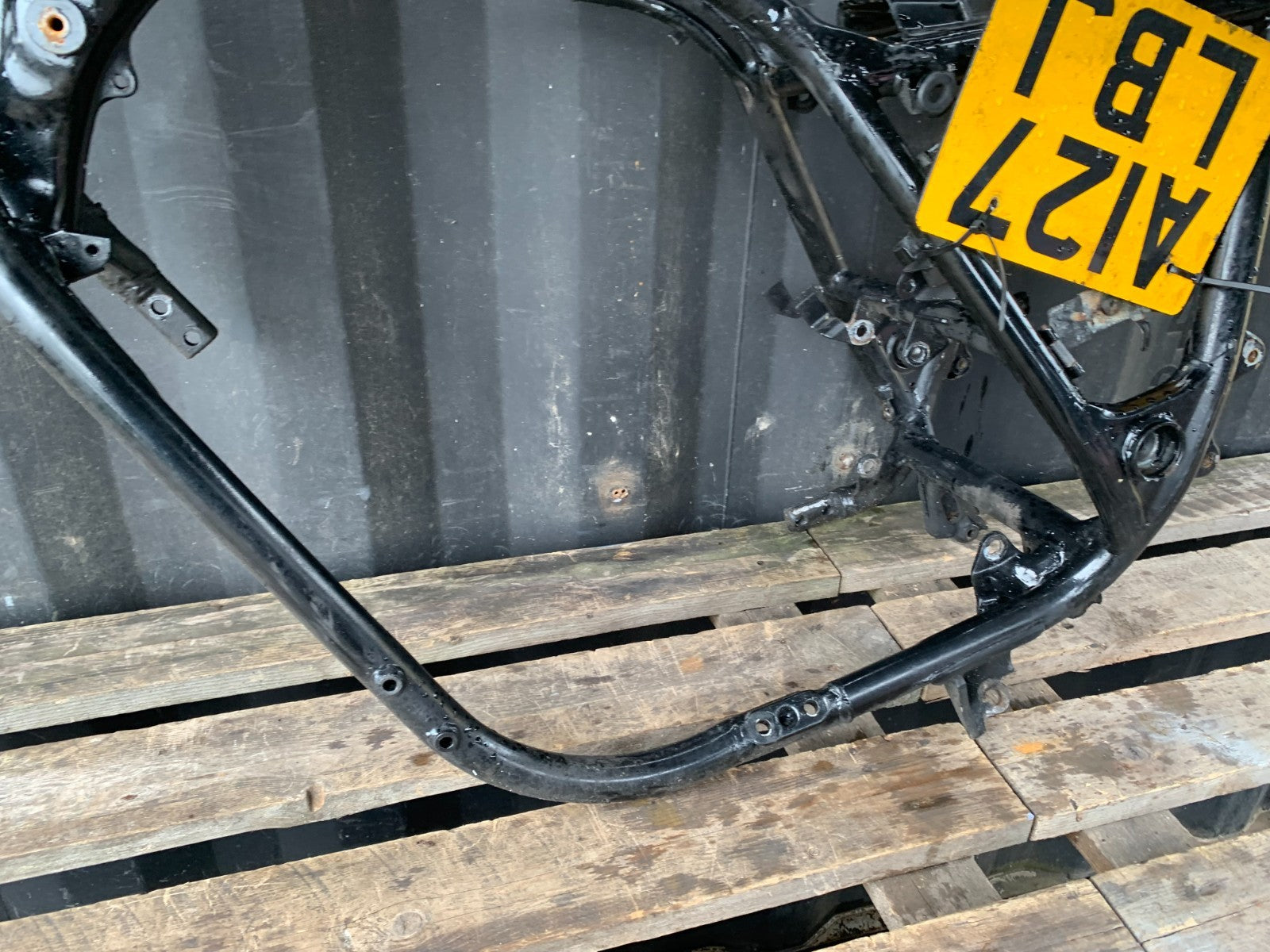 HONDA VT700 VT 700 SHADOW FRAME REG LOG BOOK   YEAR 1984-85 (CMB1328)