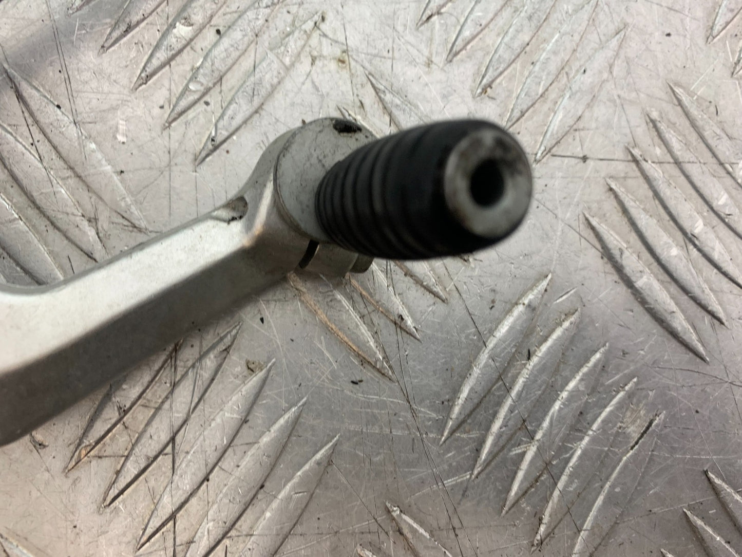 APRILIA SL750 SL 750 SHIVER GEAR LEVER   YEAR 2008-2016 (CMB1242)