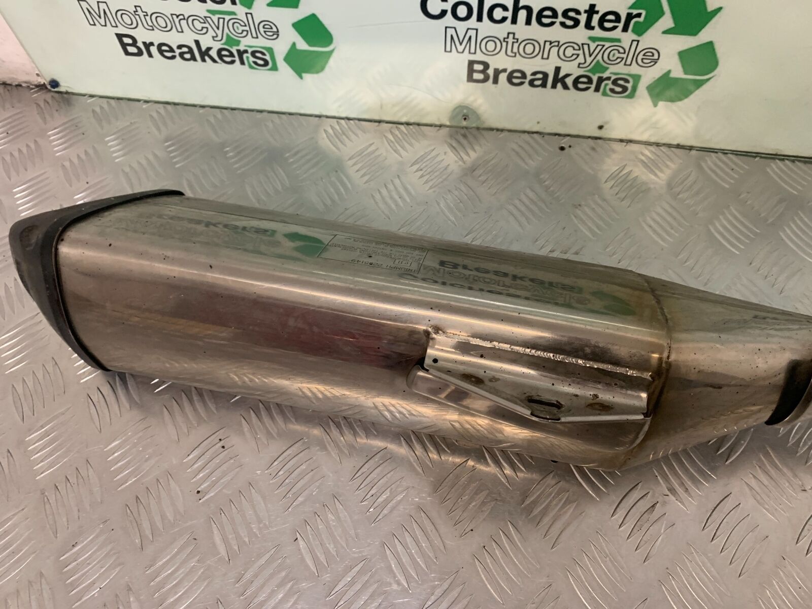 TRIUMPH 1050 SPRINT GT SILENCER  YEAR 2010-2014 (STOCK 979)