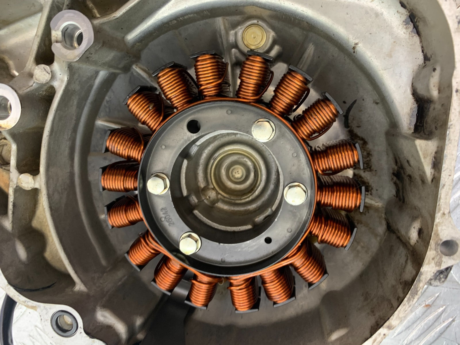 HONDA NC700 X GENERATOR AND COVER  MOTOR  YEAR 2012-2014 (CMB1327)