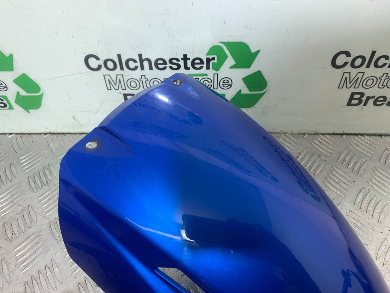 TRIUMPH 1050 SPRINT ST FRONT MUDGUARD  YEAR 2004-2007 (CMB1197)