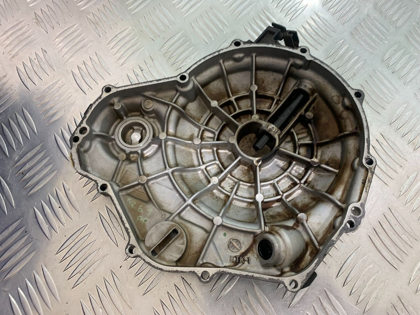 KAWASAKI NINJA 650 CLUTCH COVER  YEAR 2017-2019 (CMB1018)