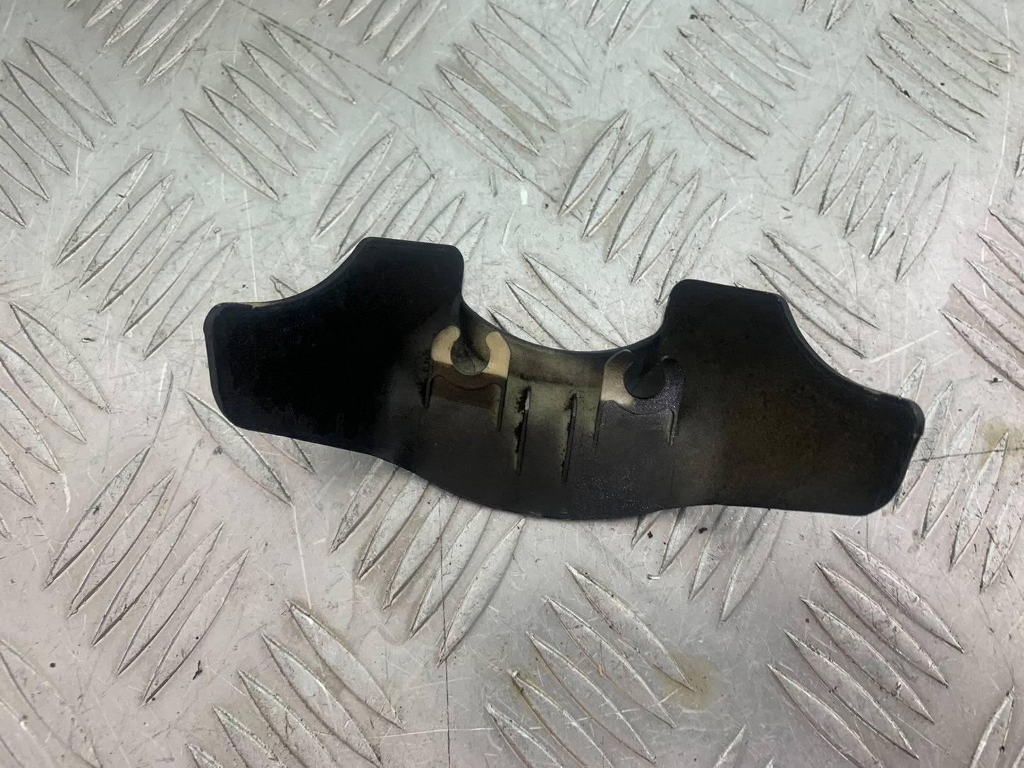 YAMAHA XV535 XV 535 VIRAGO FRAME COVER    YEAR 1994-02 (CMB1162)