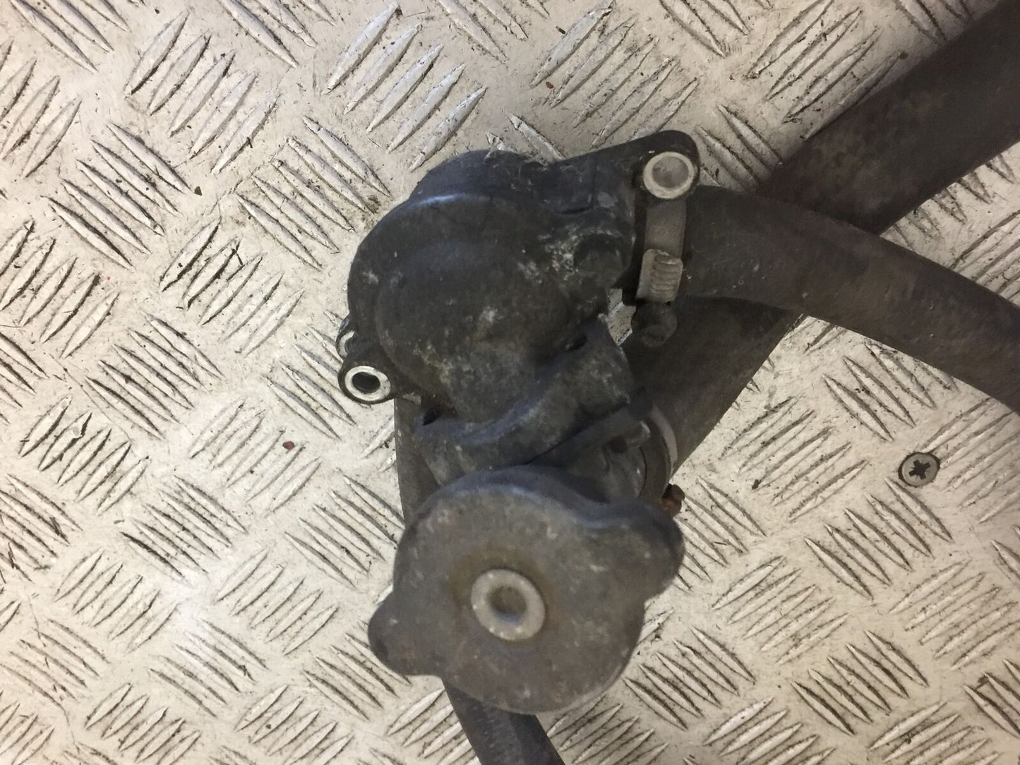 HONDA CB1 CB-1 CB 1 400 THERMOSTAT   YEAR 1989-1990 (STOCK 739)