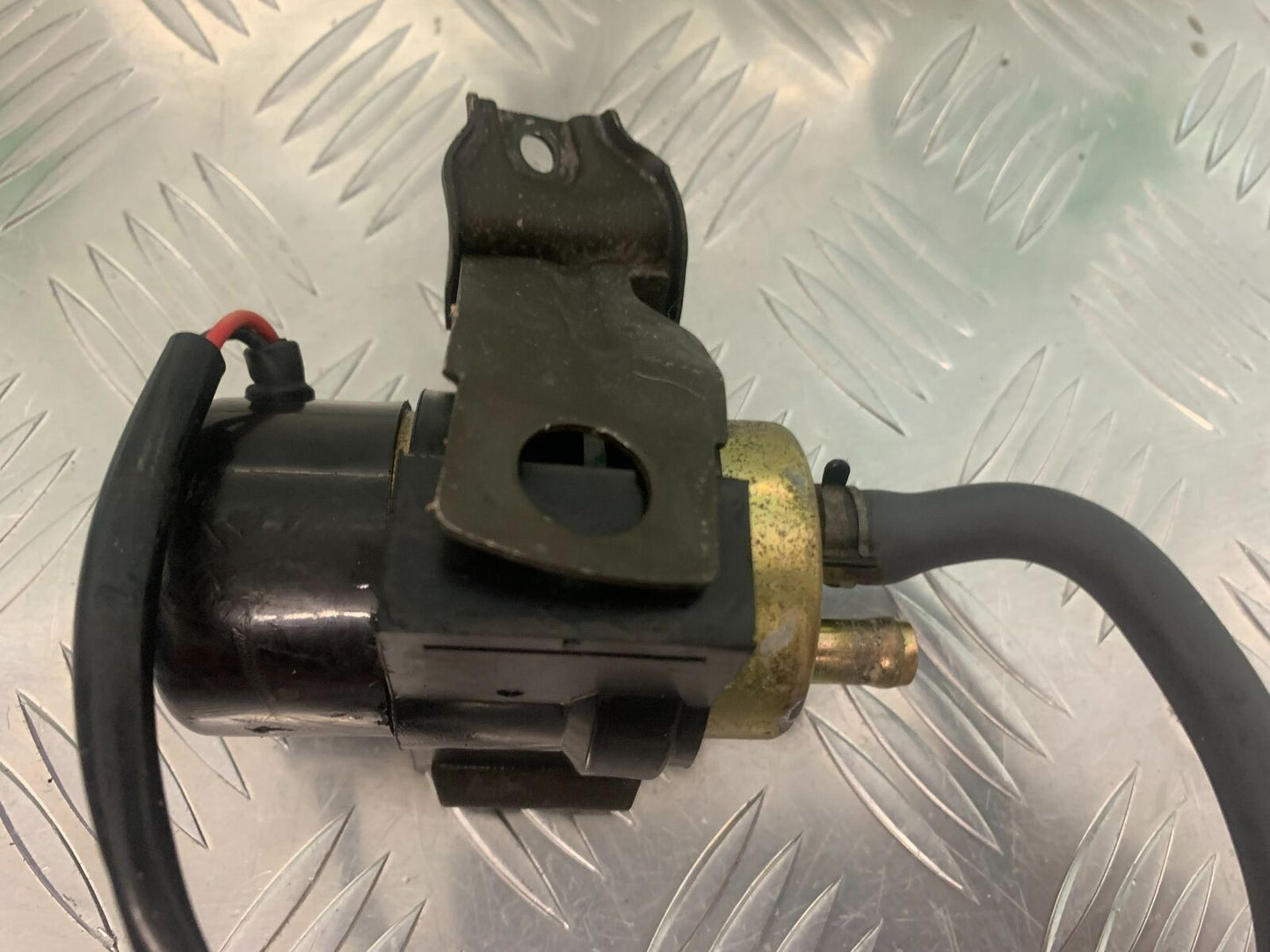 KAWASAKI ZX6R ZX6 J PETROL PUMP   YEAR 2000 (STOCK 947)