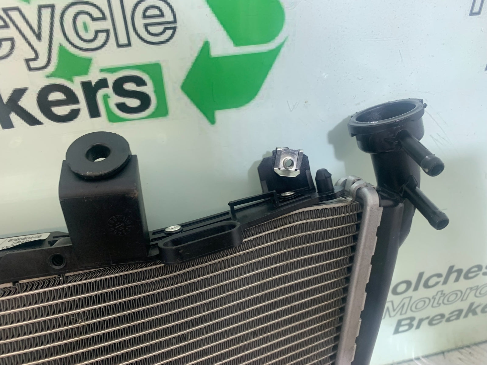 BMW M1000 R RADIATOR   YEAR 2023-2024 (CMB1140)
