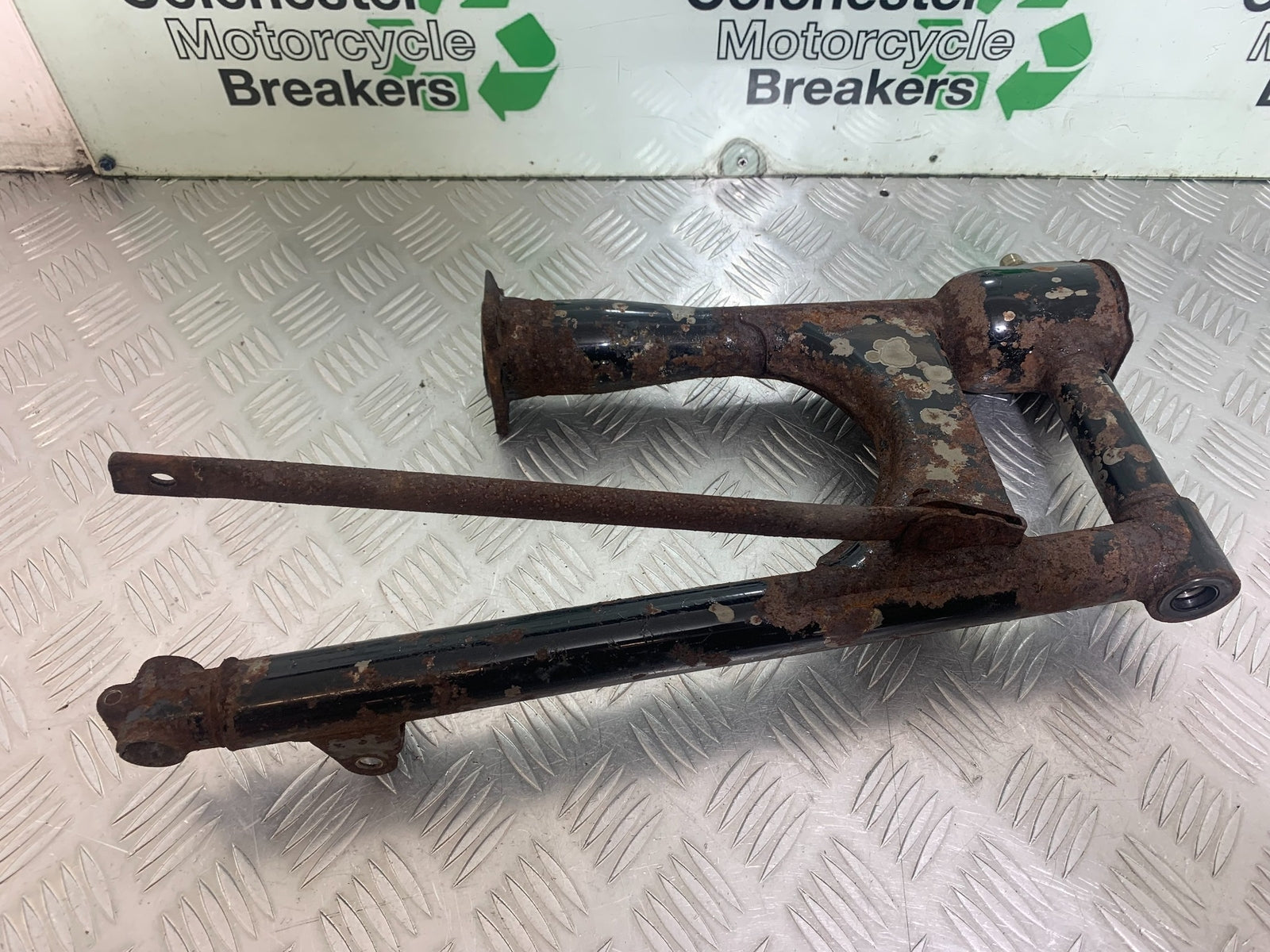 HONDA CX500 CX 500 SWINGARM YEAR 1978 1981 (CMB1137)