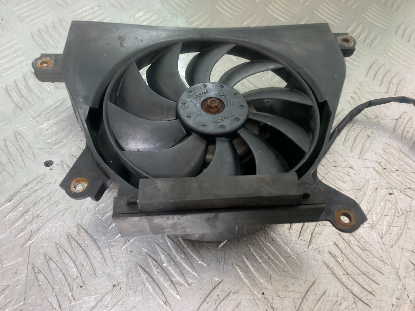 KAWASAKI 650 VERSYS RADIATOR FAN  YEAR 2015-2018 (CMB1288)