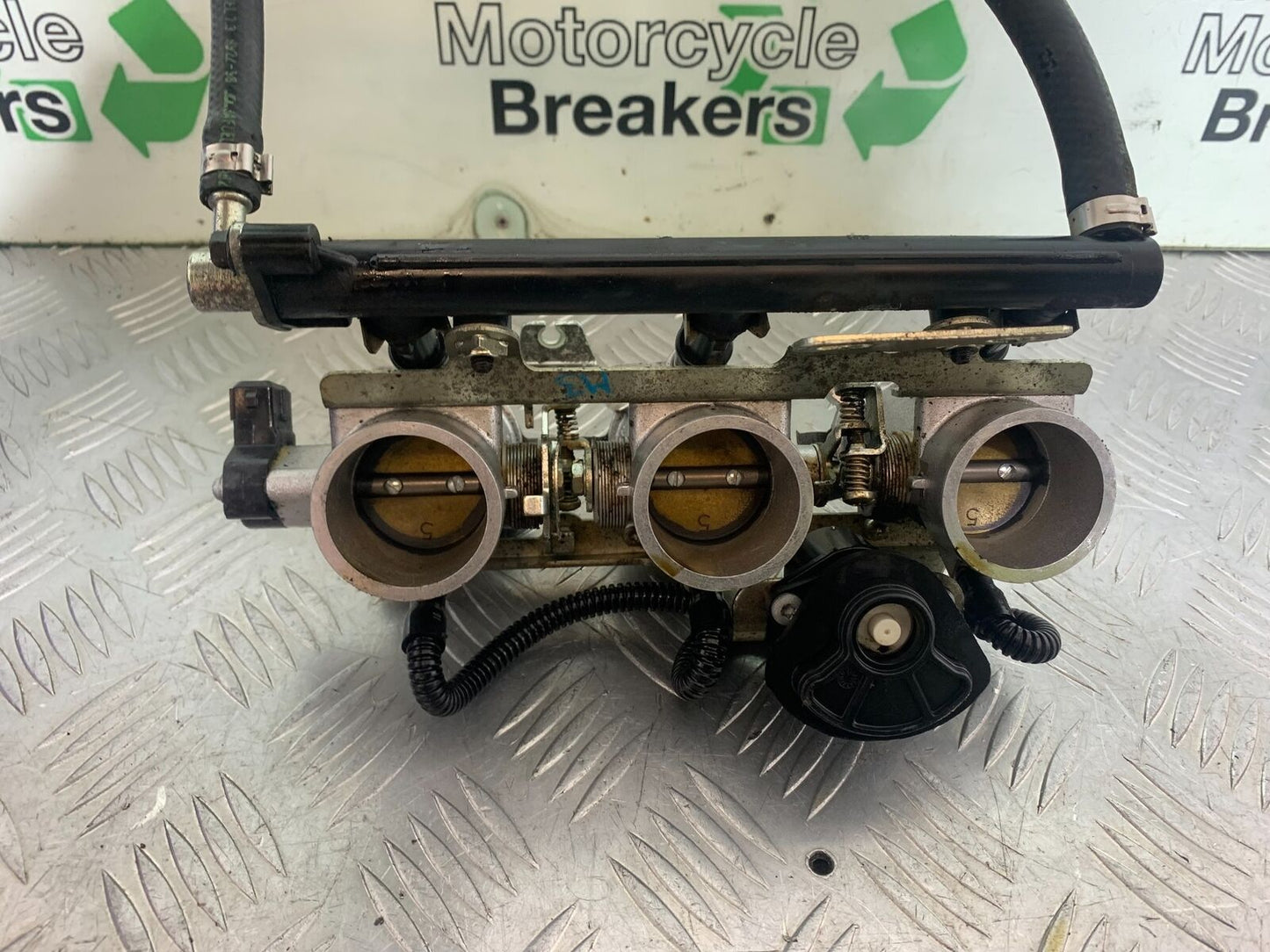TRIUMPH 955i SPRINT ST THROTTLE BODIES  YEAR 1999-2004 (CMB1124)
