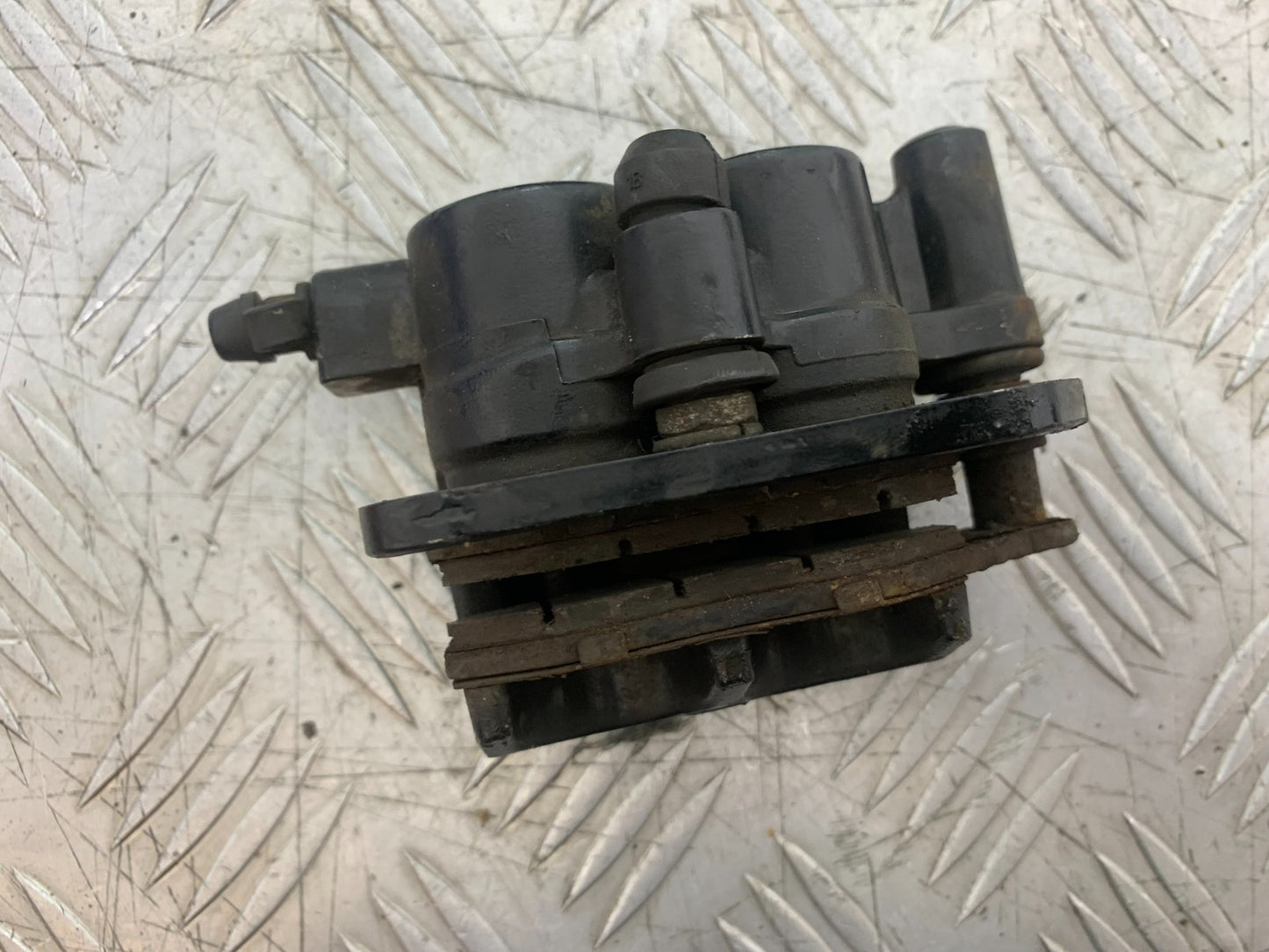 SINNIS HOODLUM 125 REAR CALIPER  YEAR 2021-2025 (CMB1196)