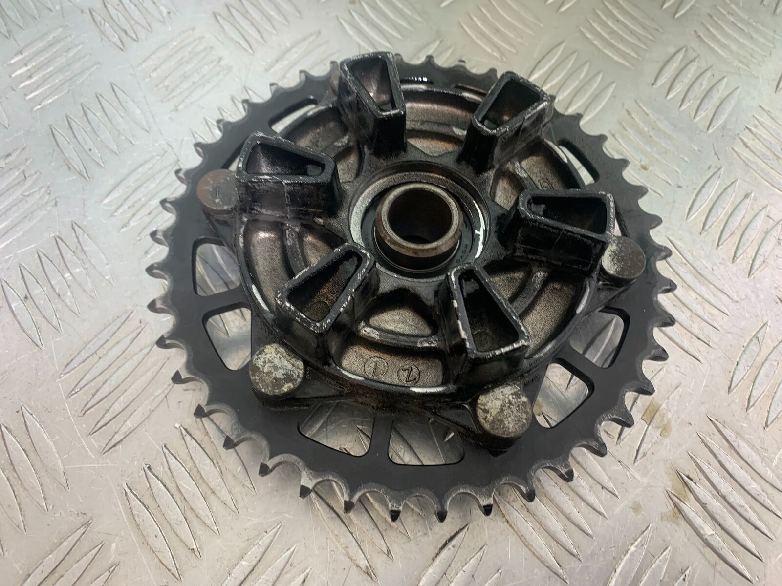 HONDA CBR600 CBR 600 RR SPROCKET CARRIER  YEAR 2003-2004 CMB1086)