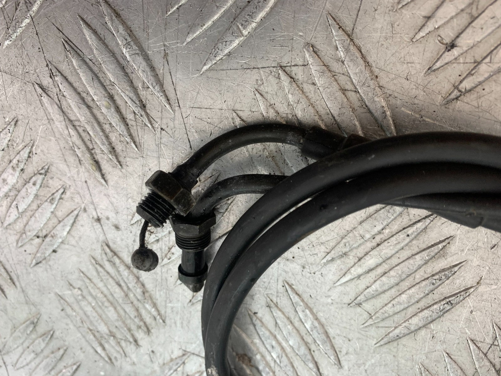 HONDA NT650 V DEAUVILLE THROTTLE CABLES  YEAR 1998-01(CMB1320)