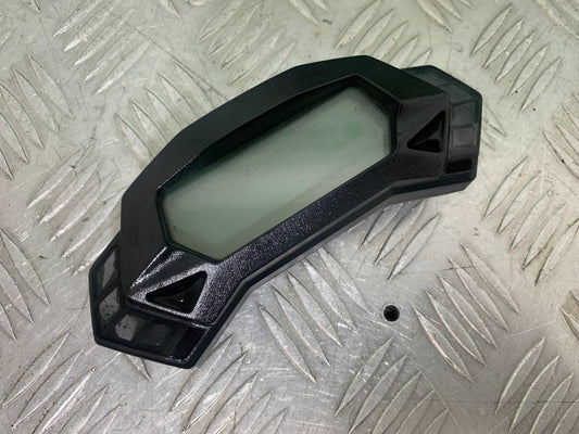 KAWASAKI Z125 Z 125 CLOCKS SPEEDO DASH  YEAR  2018-2023 (CMB1167)