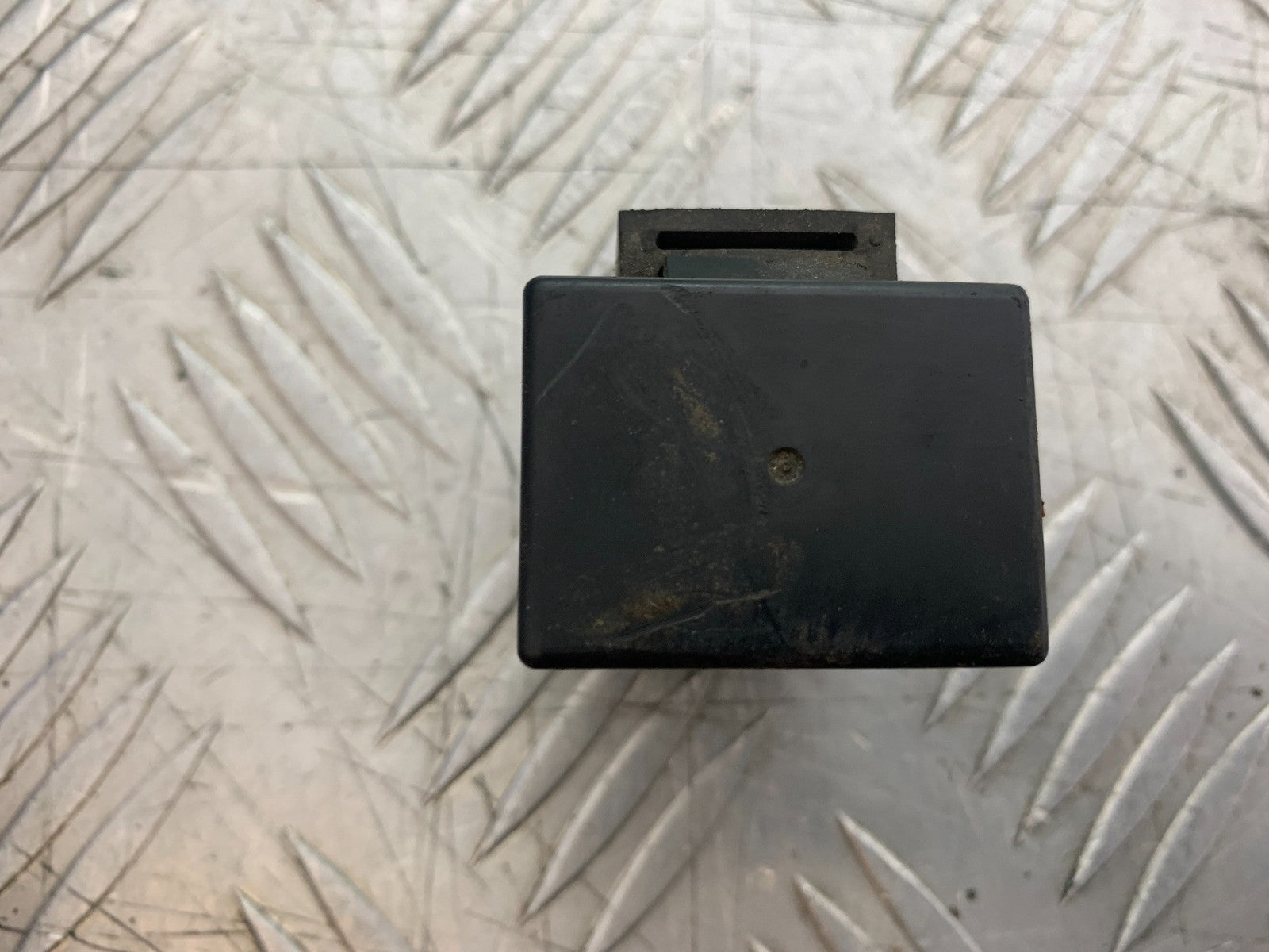 YAMAHA XVS 1300 MIDNIGHT STAR MAIN RELAY  YEAR 2007-16 (CMB1200)