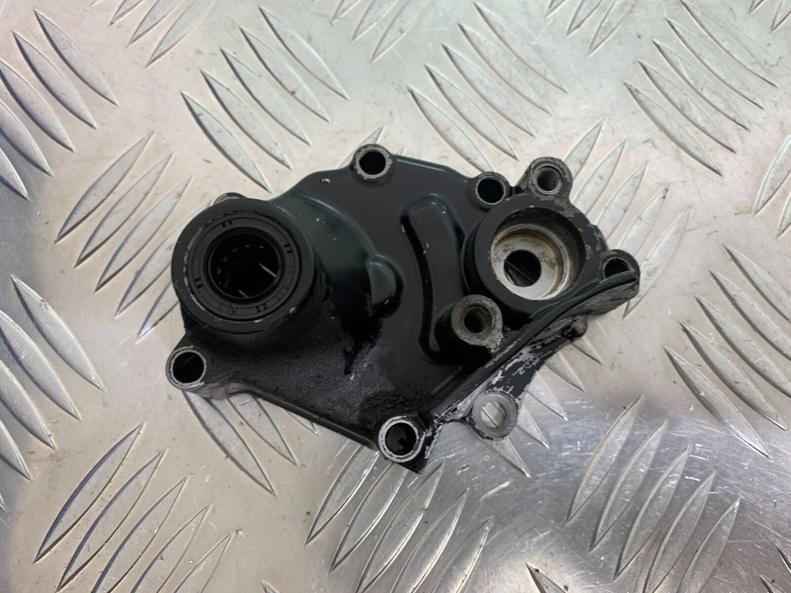 KAWASAKI NINJA 650 GEAR SHAFT COVER   YEAR 2017-2019 (CMB1018)