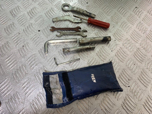 KTM DUKE 125 TOOL KIT YEAR 2017-2022 (CMB1222)
