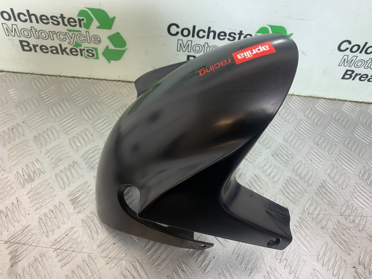 APRILIA TUONO 1000 V4R FRONT MUDGUARD  YEAR 2011-13  (CMB1331)
