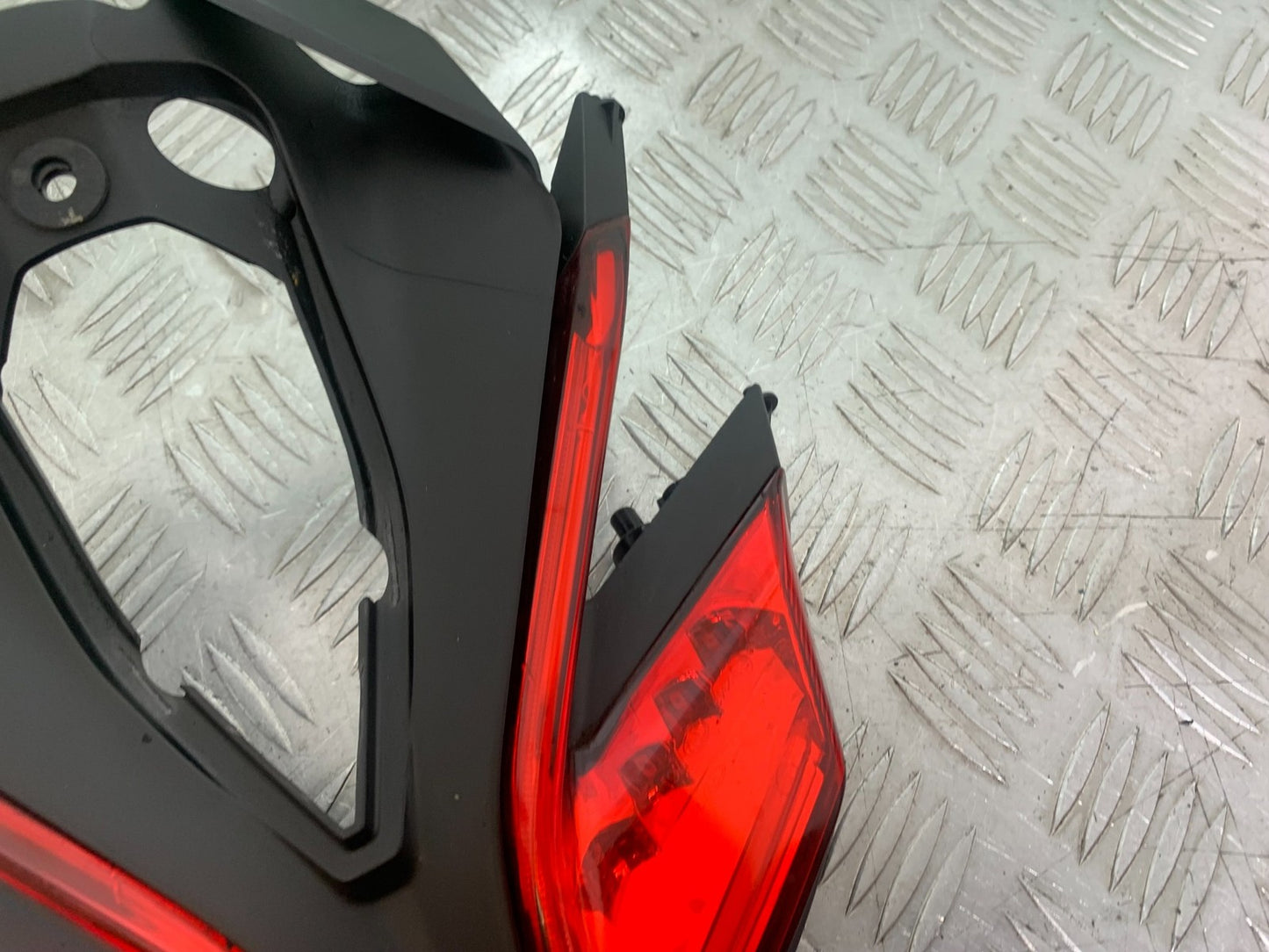 DUCATI 1299 PANIGALE REAR LIGHT  YEAR 2016 (CMB 1187)