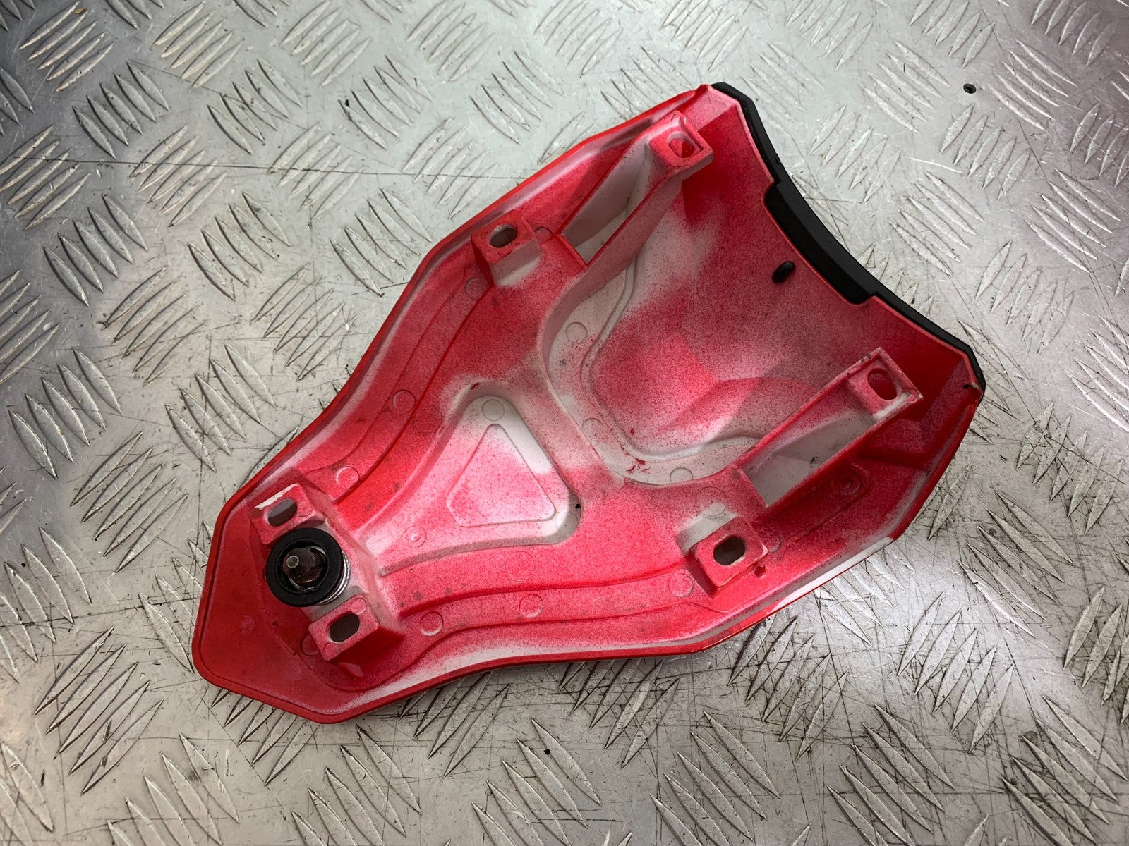DUCATI 848 REAR SEAT COWL  YEAR 2008-2010 (CMB1323)