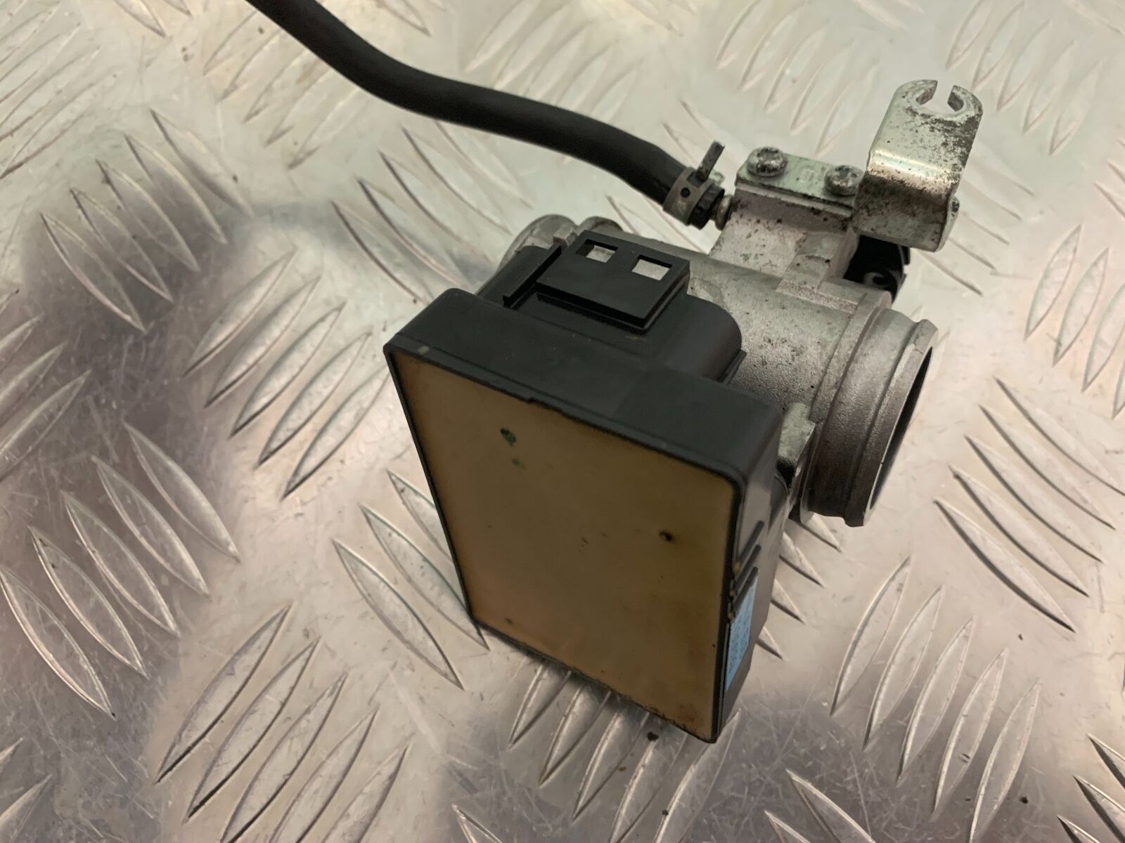 ROYAL ENFIELD 350 CLASSIC THROTTLE BODY YEAR 2022 (STOCK 967)