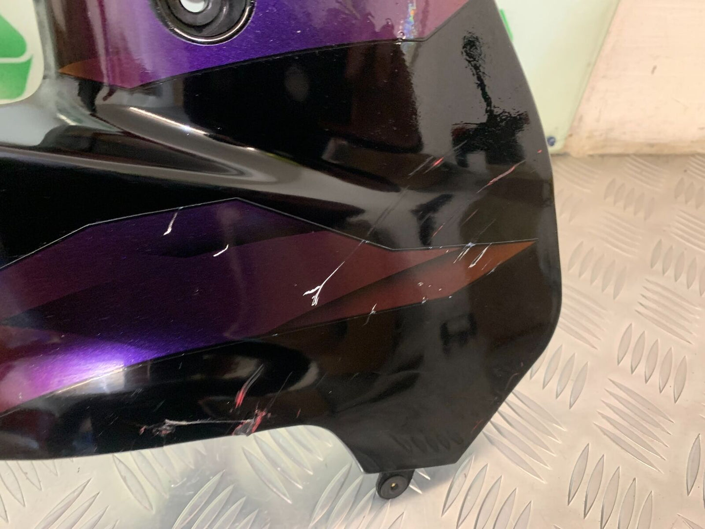 KAWASAKI ZX9R ZX9 C LEFT MIDDLE FAIRING  YEAR 1998-99 (STOCK 957)