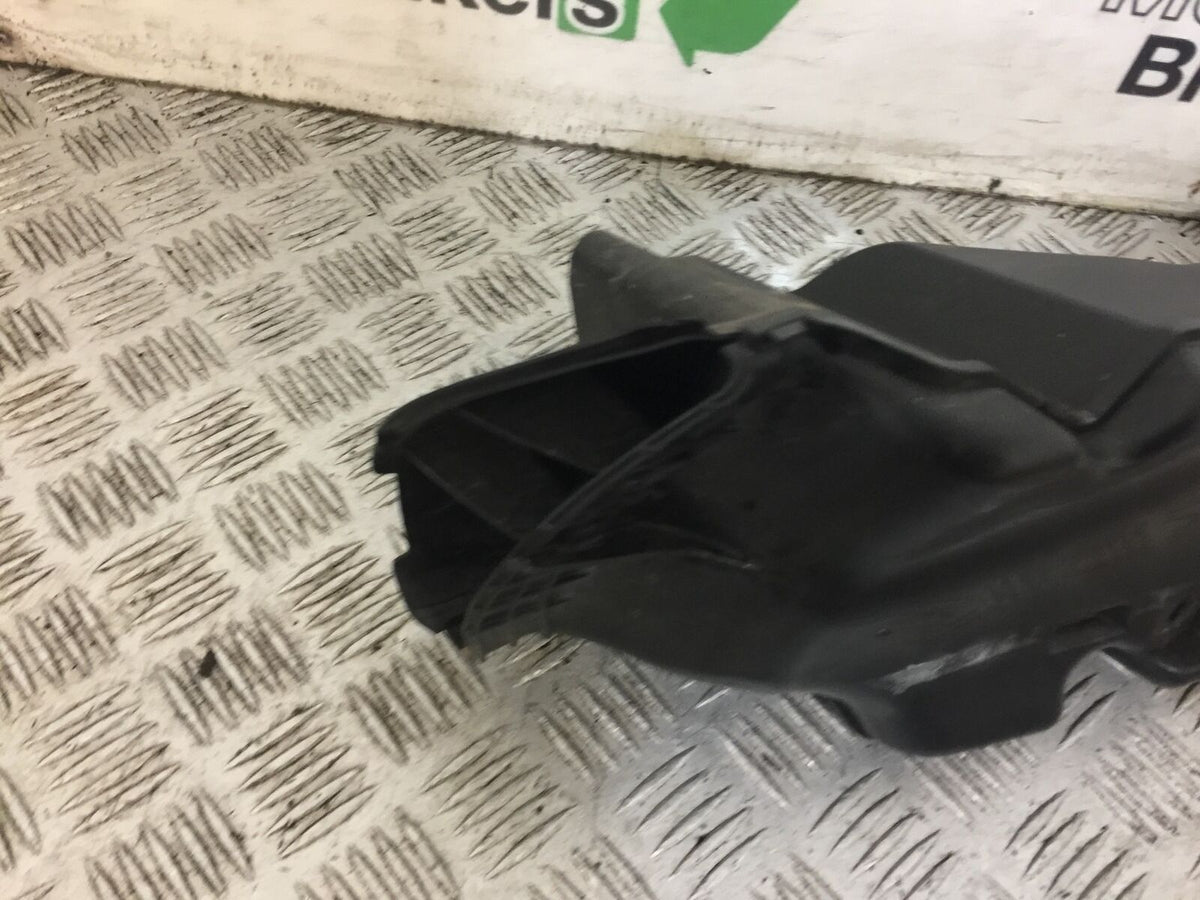 SUZUKI GSXR 750 L1-L5 LEFT AIRDUCT YEAR 2012-2016 (STOCK 698)