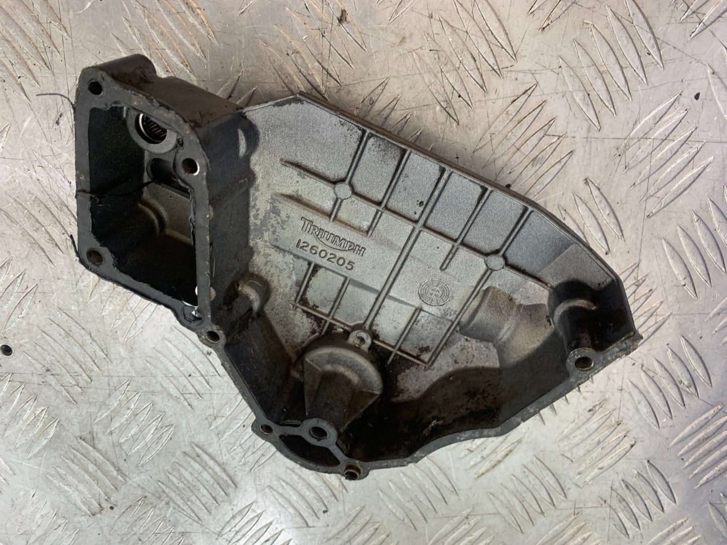 TRIUMPH TROPHY 900 SPROCKET COVER YEAR 1991-95 (CMB1251)