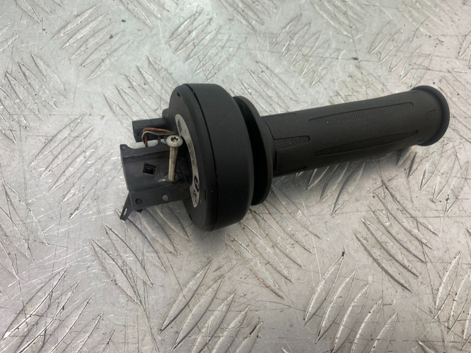 BMW R1200 R 1200 GS THROTTLE YEAR 2013-2016 (CMB1257)