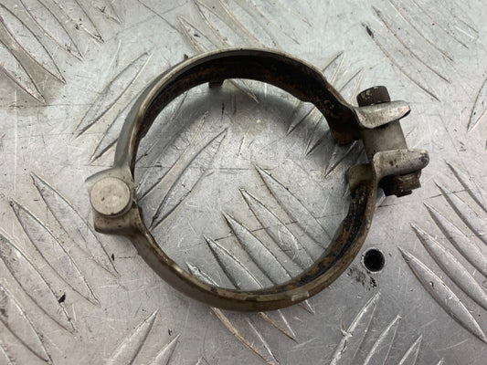 YAMAHA YZF R1 14 B BIG BANG EXHAUST CLAMP   2009-14 (CMB1175)