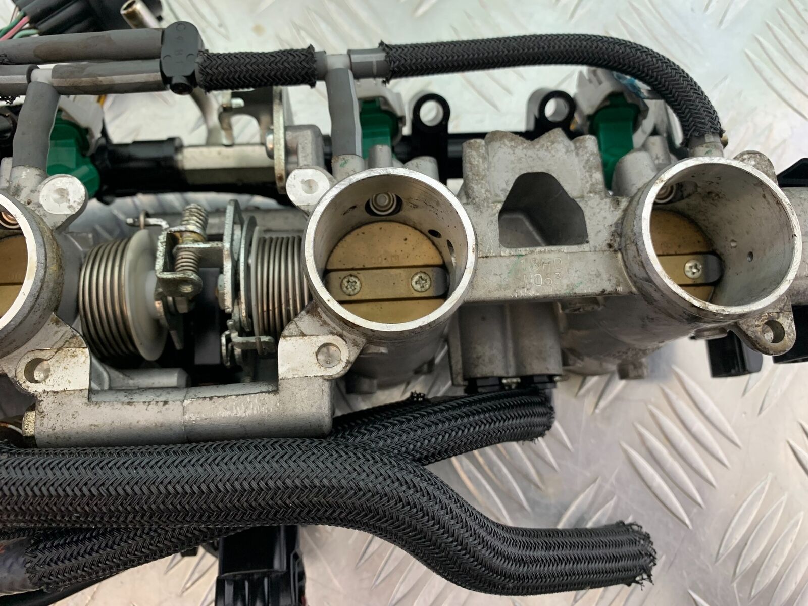 SUZUKI GSX1250 GSX 1250 THROTTLE BODIES  YEAR 2013-2016  (CMB1013)