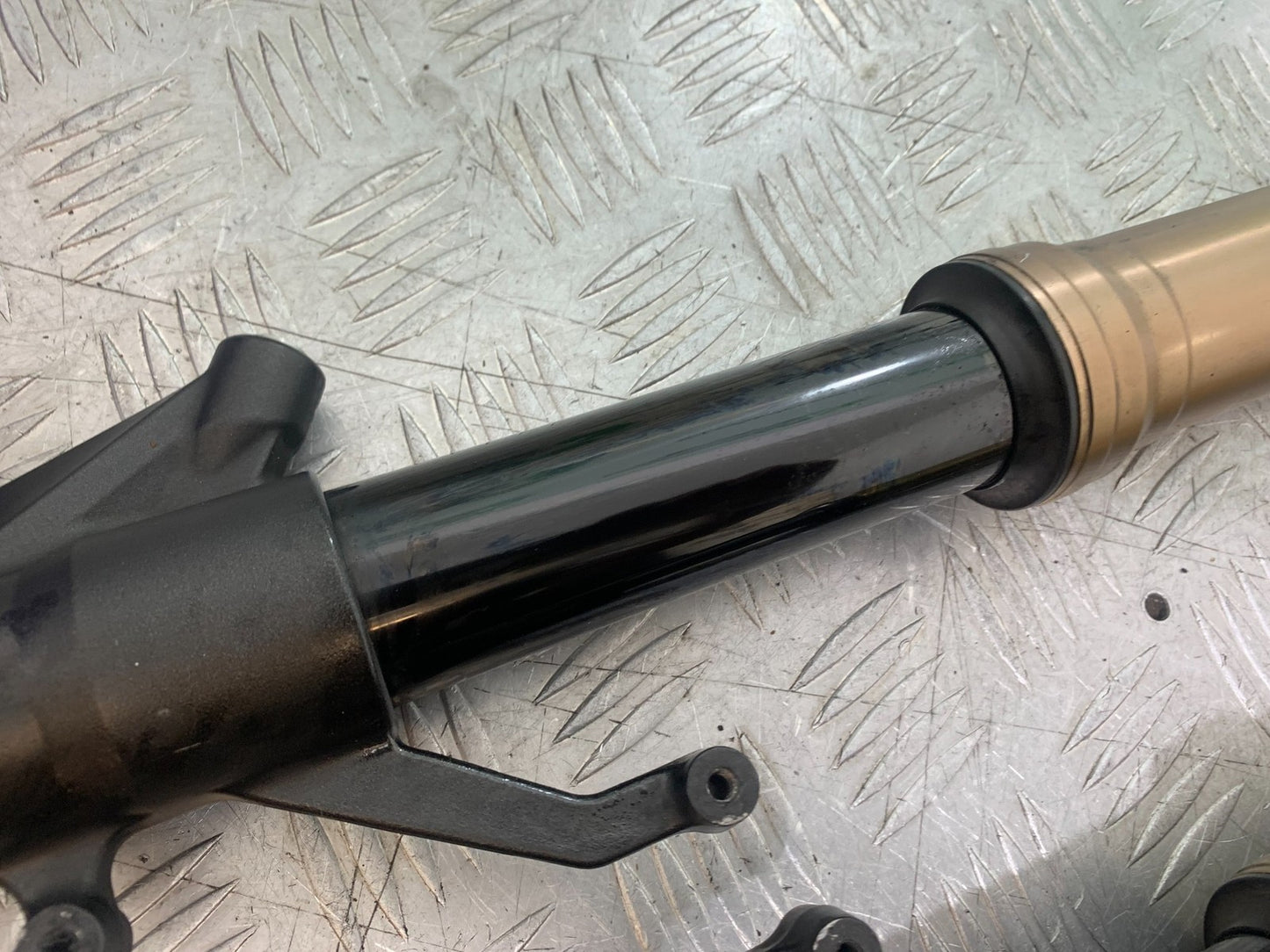 KAWASAKI ZX10R ZX10 R FORKS   2008-2010 (CMB1206)