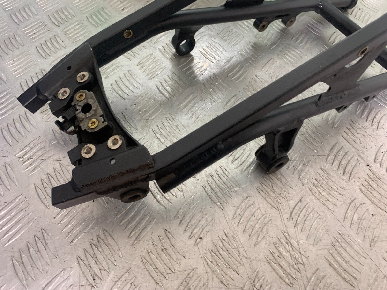 TRIUMPH 1050 SPEED TRIPLE REAR SUBFRAME   YEAR 2005-2007 (CMB1322)
