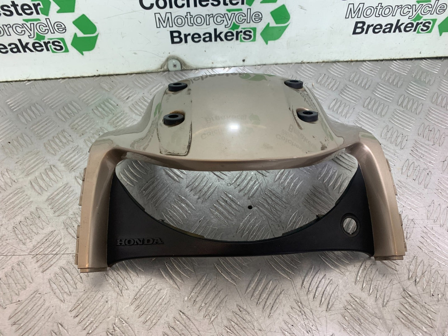 HONDA NT650 V DEAUVILLE TAIL PIECE YEAR 1998-01 (CMB1320)