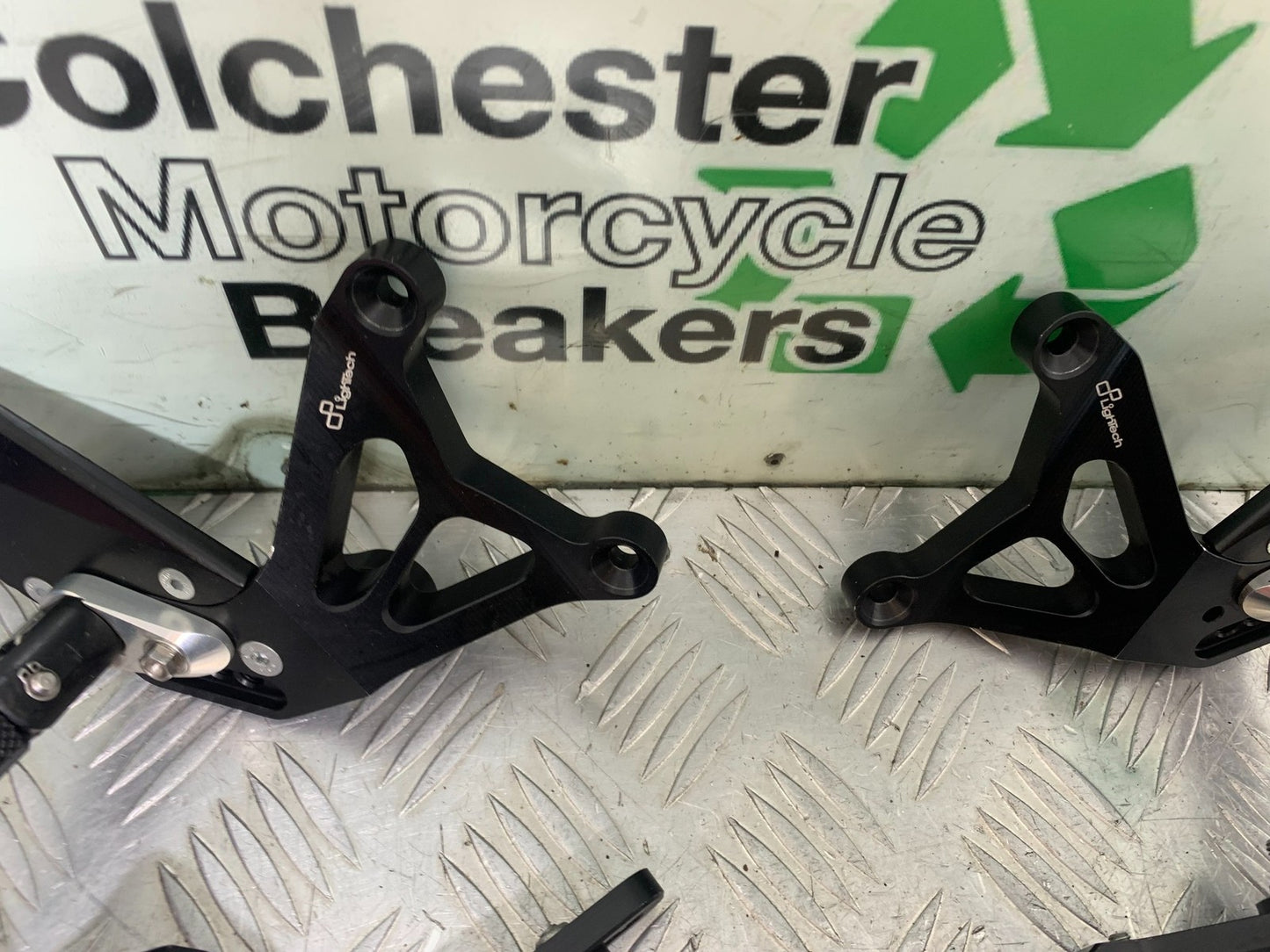 MV AGUSTA 675 F3 GILLES REAR SETS   YEAR 2012-2016 (CMB1302)