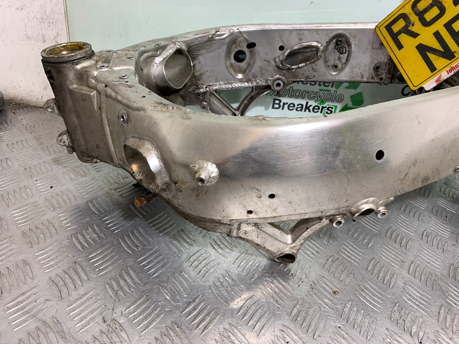 SUZUKI GSXR600 GSXR 600 SRAD FRAME REG LOG BOOK   YEAR 1997-2000 (CMB1276)