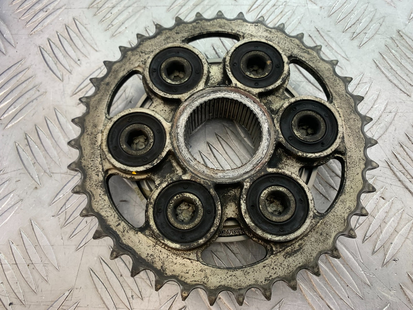 DUCATI 1299 PANIGALE REAR SPROCKET CARRIER  YEAR 2016 (CMB 1187)