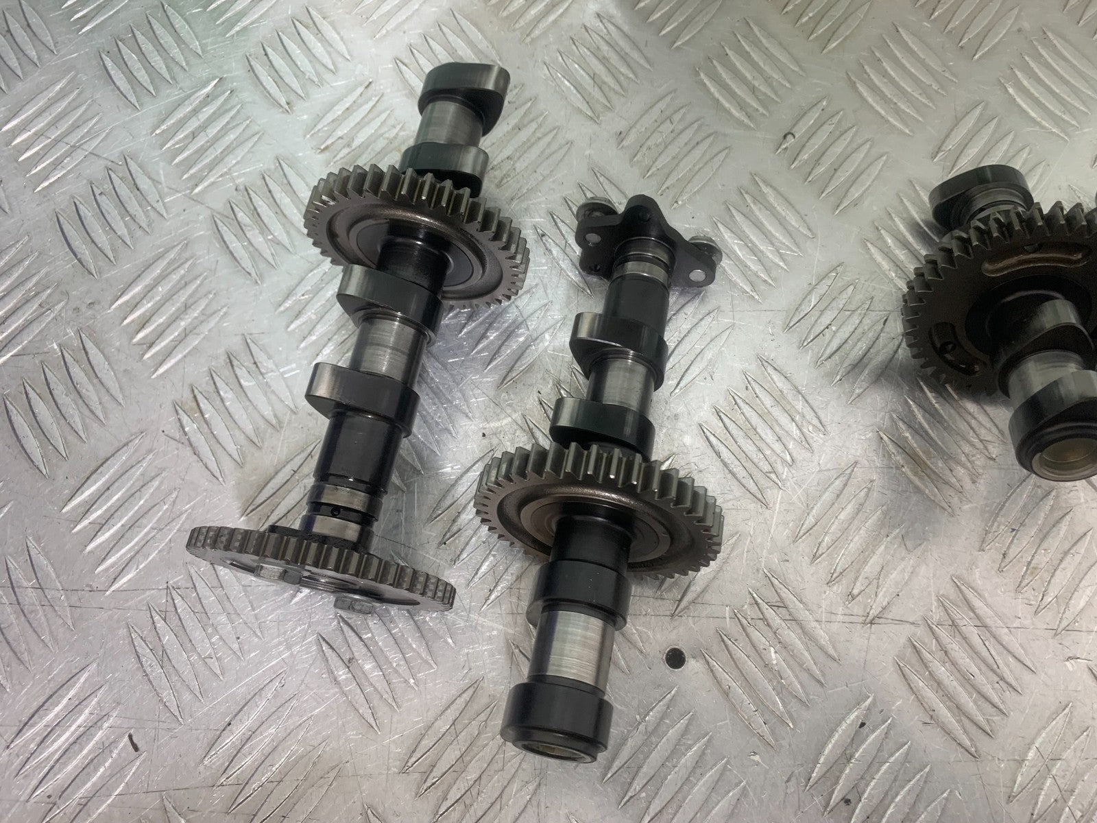 APRILIA RSV4 FACTORY FRONT AND REAR CANSHAFTS    YEAR 2009-2012 (CMB1224)