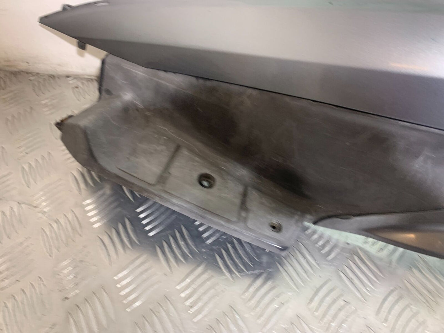 SUZUKI AN 200 UN 200 BURGMAN LEFT SEAT PANEL YEAR 2007-09 (CMB1128)