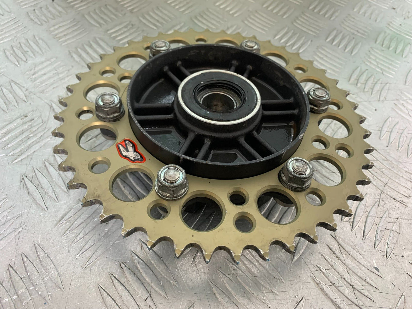 HONDA CBR1000 rr FIREBLADE SPROCKET CARRIER  2008-2011 (CMB1253)