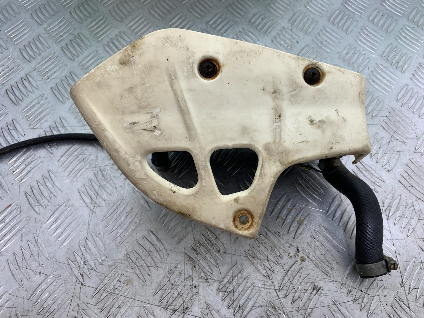 KAWASAKI KLR250 KLR 250 RIGHT RADIATOR YEAR 1984-2001 (CMB1225)