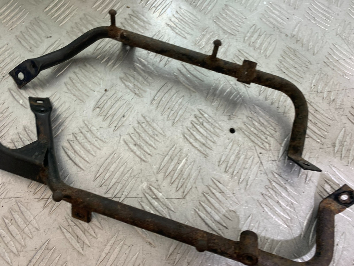 SUZUKI RF900 RF 900 FRAME RAILS  YEAR 1994-1999 CMB1326