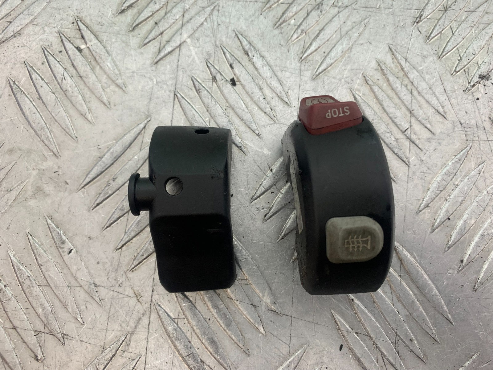 BMW K1300 S K 1300 S RIGHT SWITCH GEAR  YEAR 2009-16 (CMB1216)