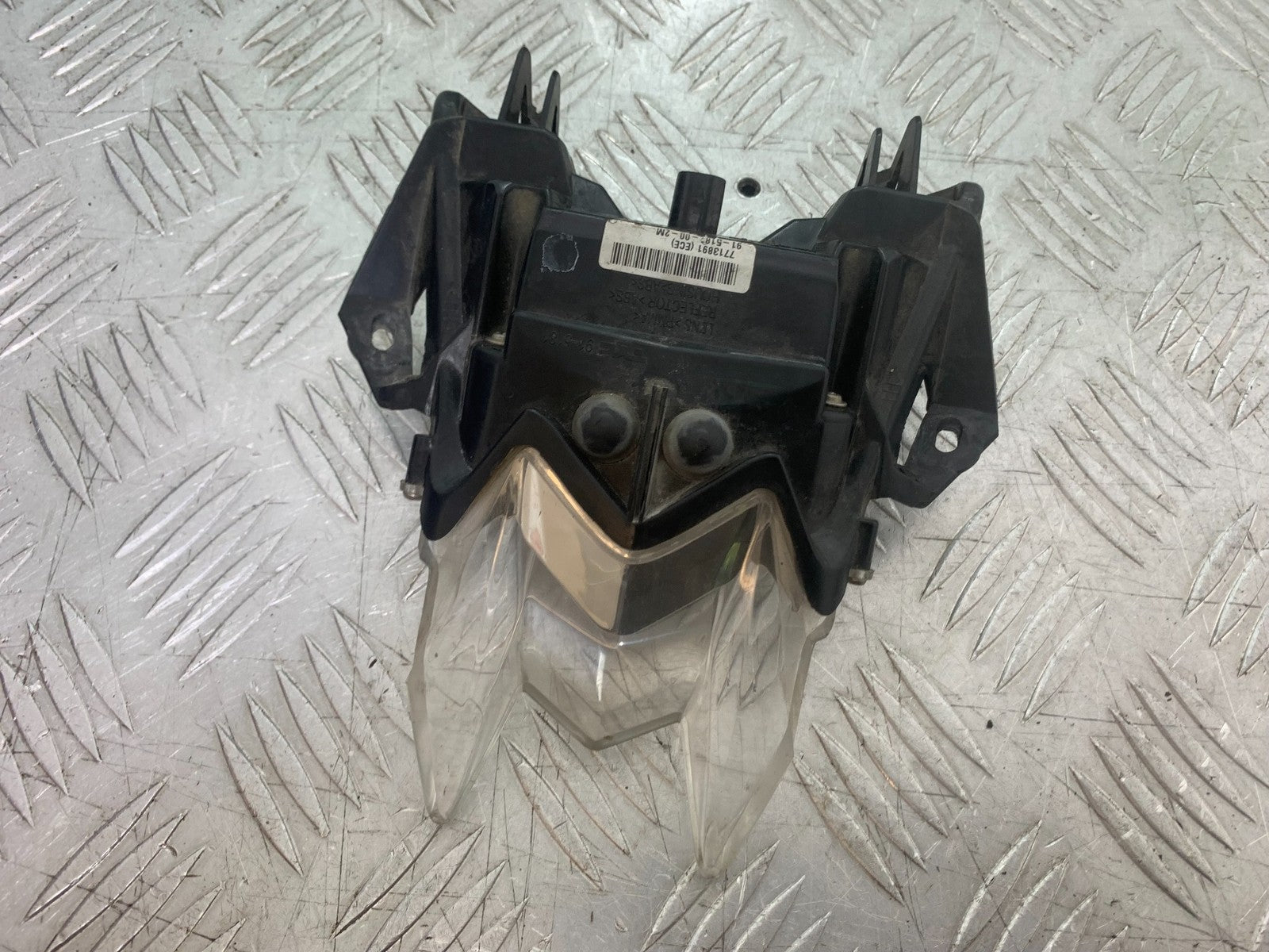 BMW S1000 RR REAR LIGHT  YEAR 2015-2018 (CMB1246)
