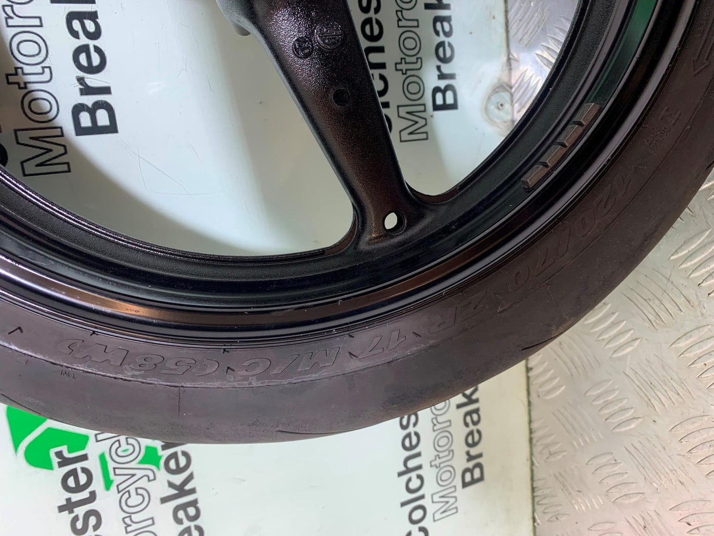 HONDA CBR1000 RR CBR1000RR FIREBLADE FRONT WHEEL 2008-2011 (CMB1179)