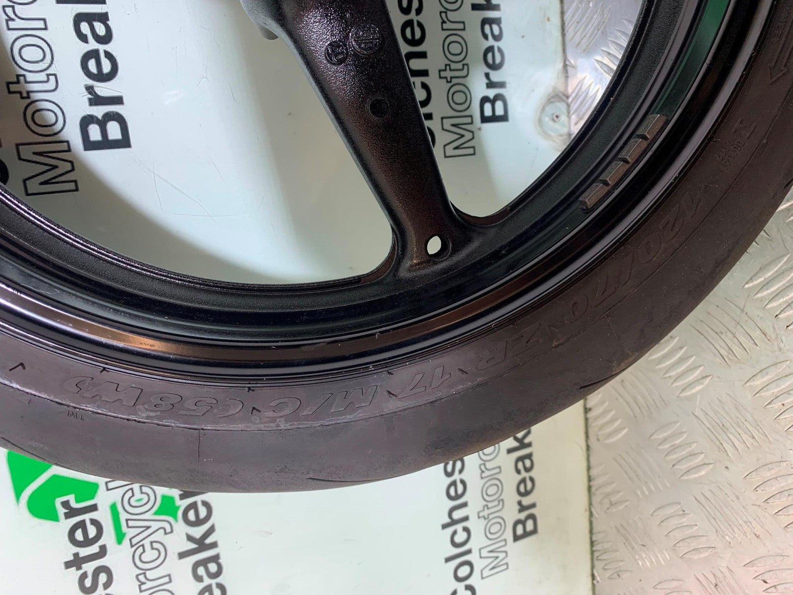 HONDA CBR1000 RR CBR1000RR FIREBLADE FRONT WHEEL 2008-2011 (CMB1179)